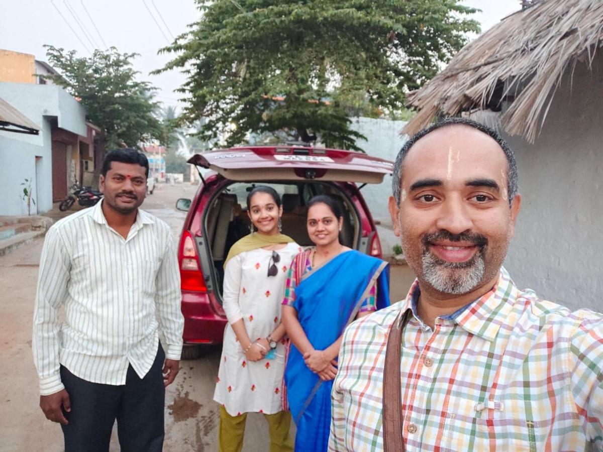 Abhi Homestay Hampi Extérieur photo
