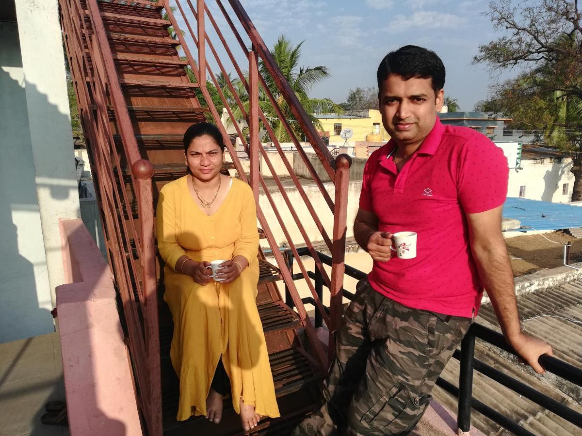 Abhi Homestay Hampi Extérieur photo